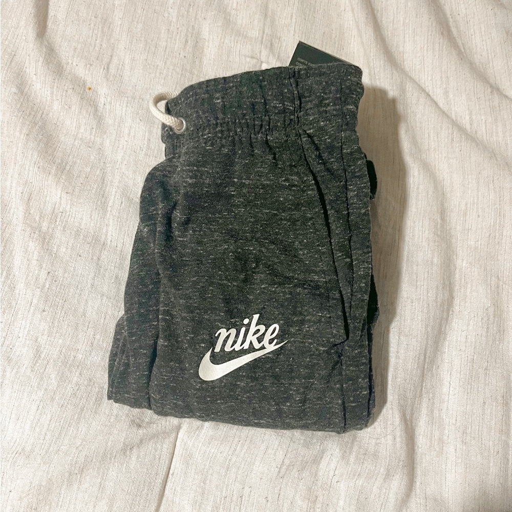 nike joggers